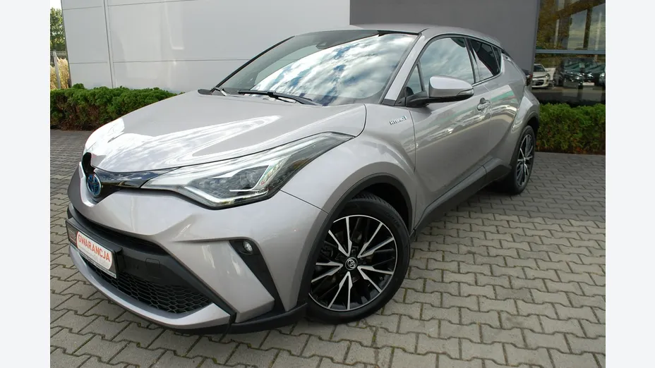 TOYOTA C-HR -