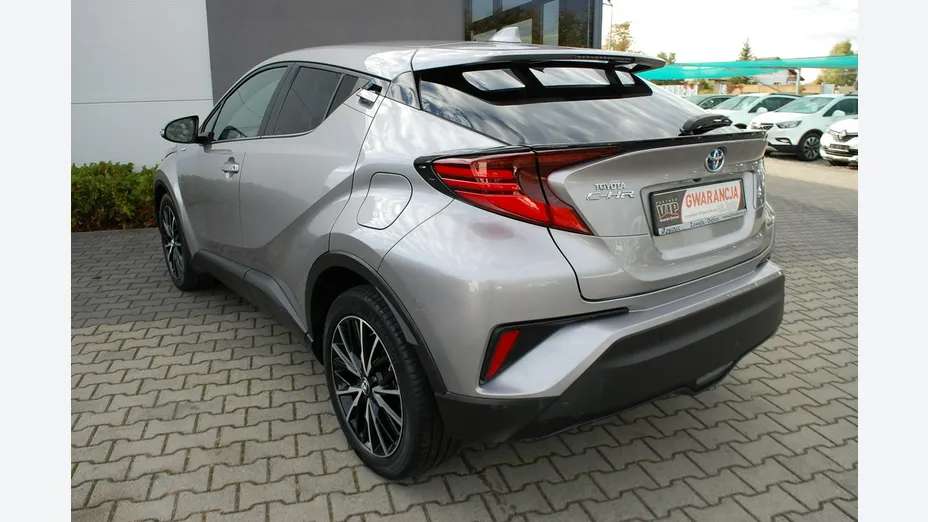TOYOTA C-HR -