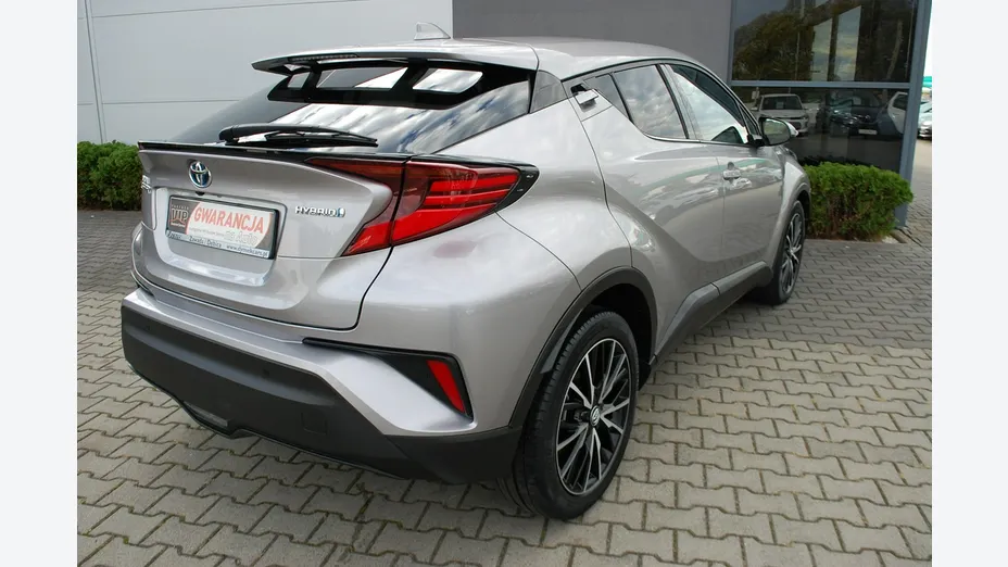 TOYOTA C-HR -