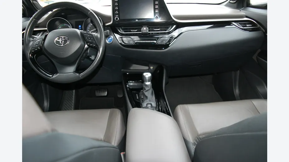 TOYOTA C-HR -