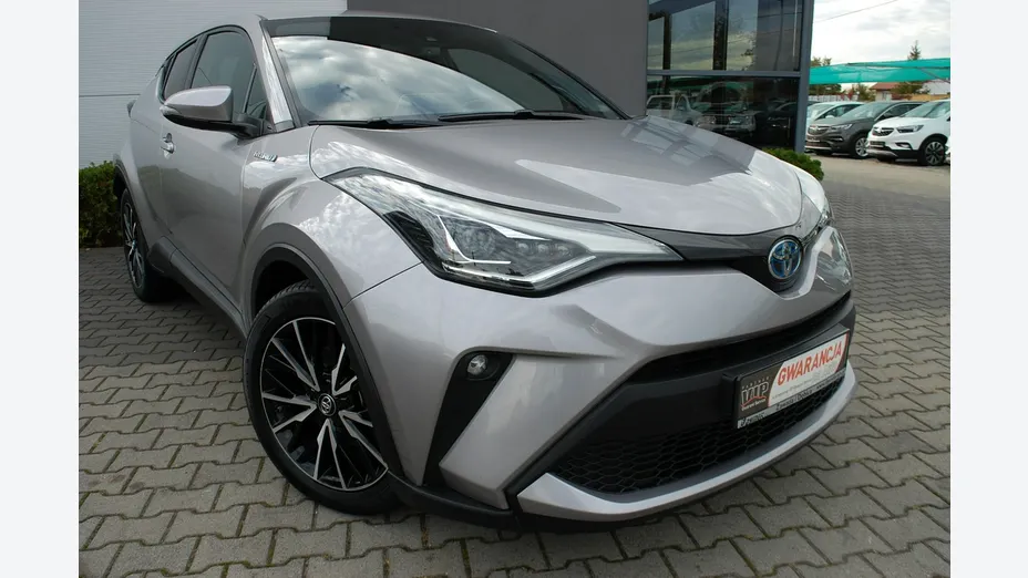 TOYOTA C-HR -