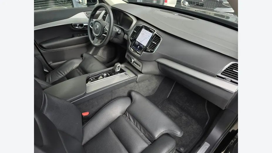 VOLVO XC90 -