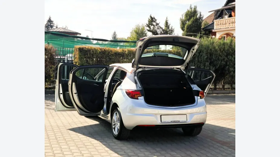 OPEL Astra -