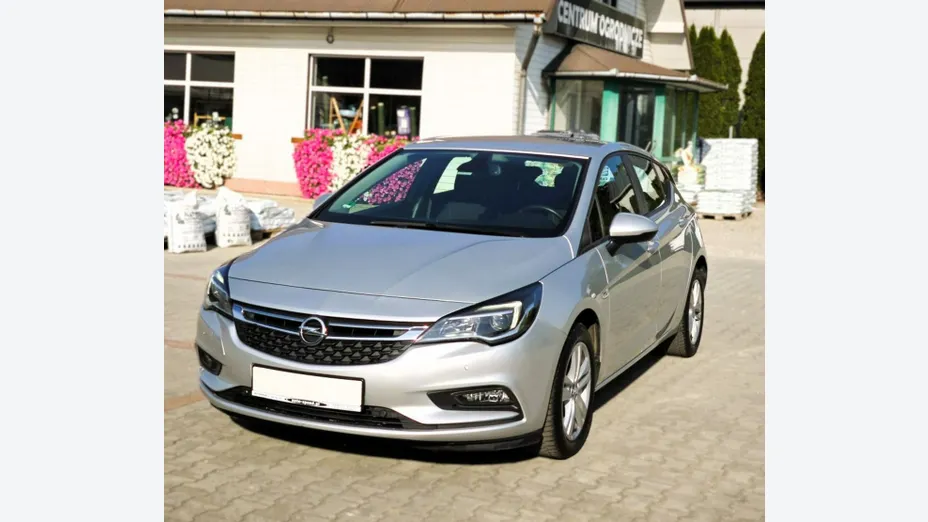 OPEL Astra -