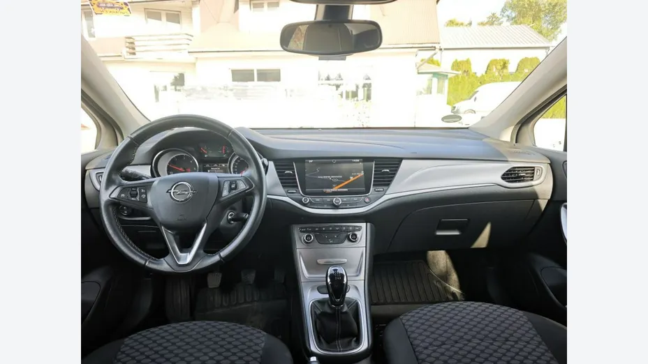 OPEL Astra -