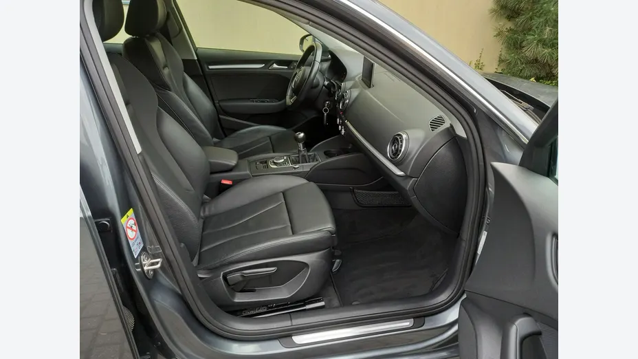 AUDI A3 Sportback -