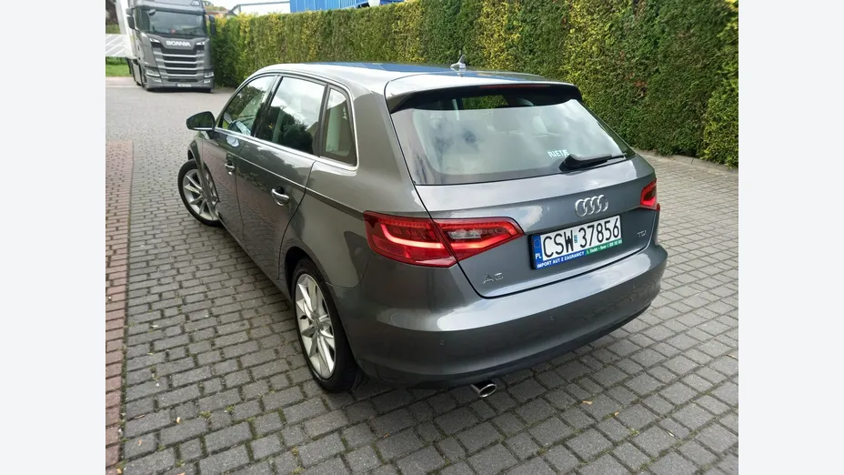AUDI A3 Sportback -