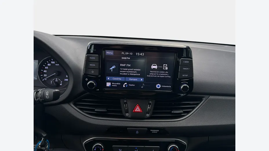 HYUNDAI i30 -