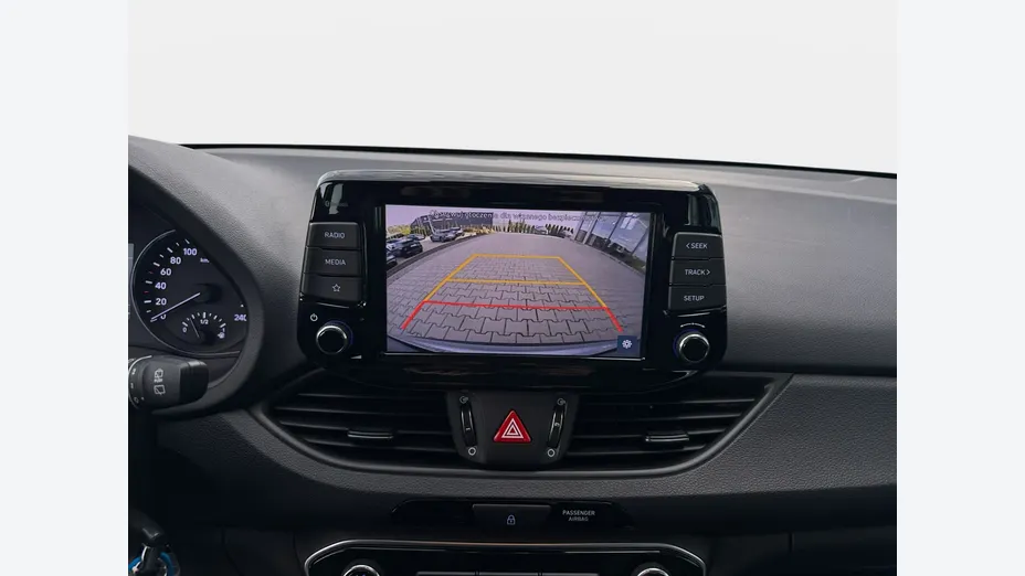 HYUNDAI i30 -