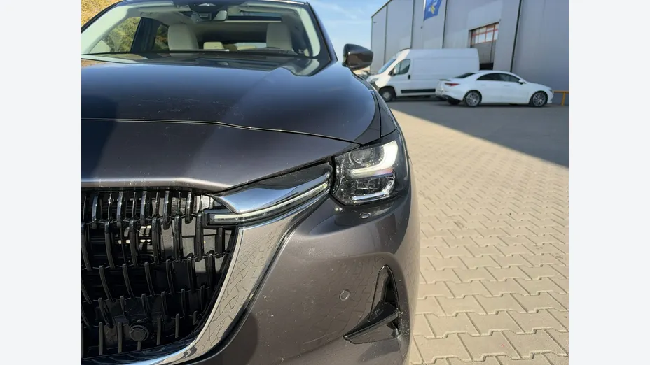 MAZDA CX-60 -
