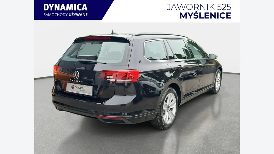 VOLKSWAGEN Passat -
