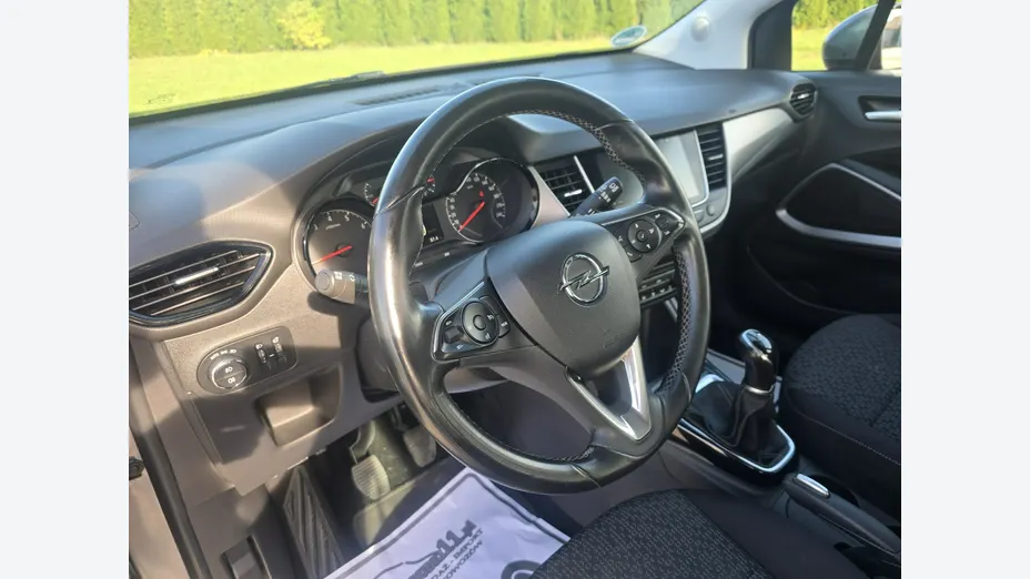 OPEL Crossland -