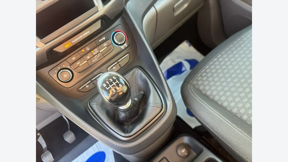 FORD Transit Connect -