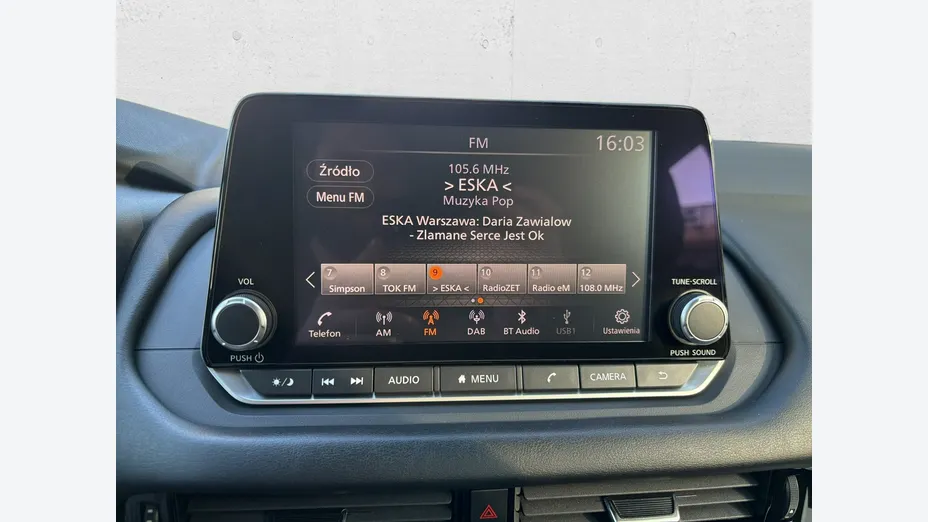 NISSAN Qashqai -
