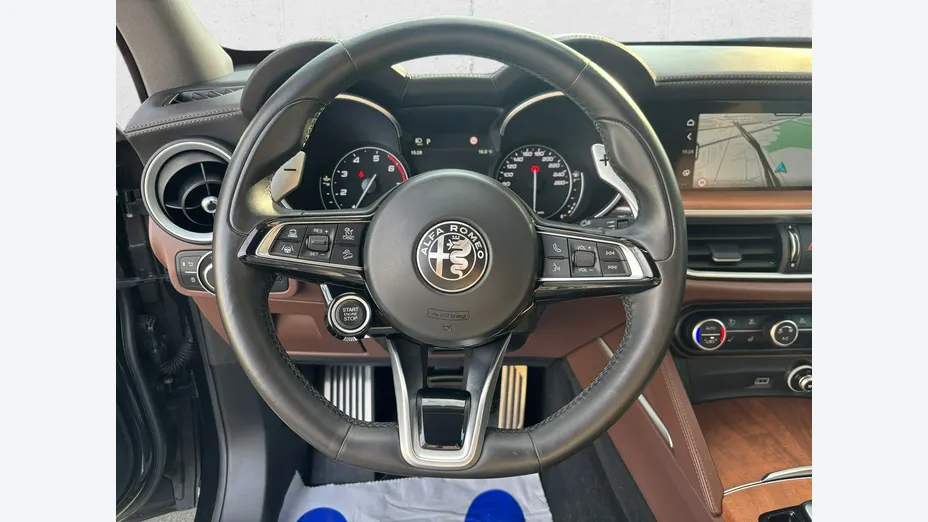 ALFA ROMEO Stelvio -