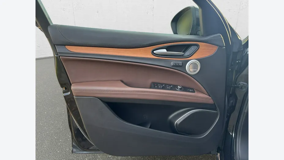 ALFA ROMEO Stelvio -
