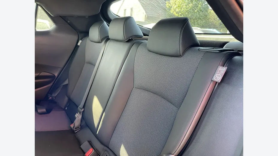 TOYOTA C-HR -