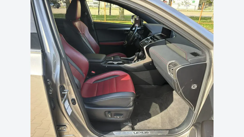 LEXUS NX -
