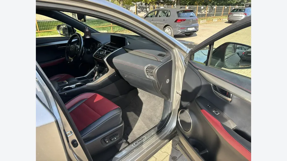 LEXUS NX -