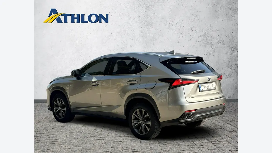 LEXUS NX -