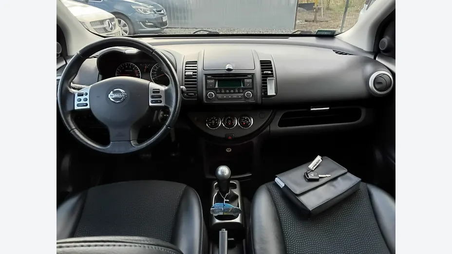 NISSAN Note -
