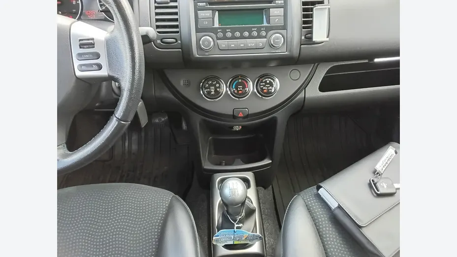 NISSAN Note -