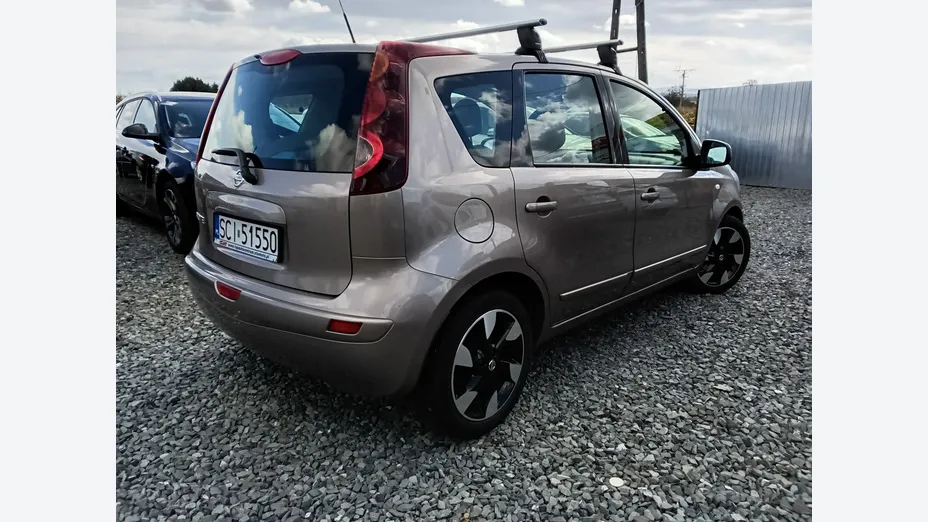 NISSAN Note -