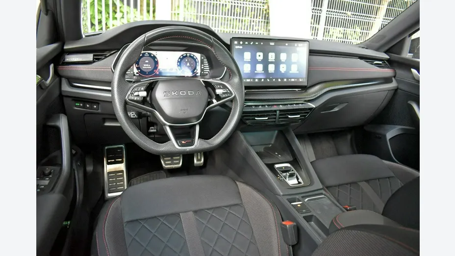 SKODA Octavia -