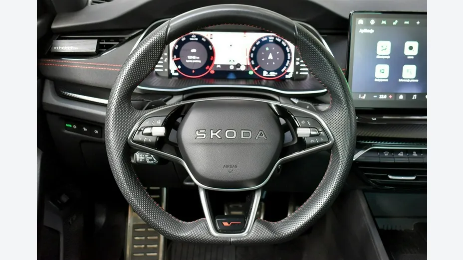 SKODA Octavia -