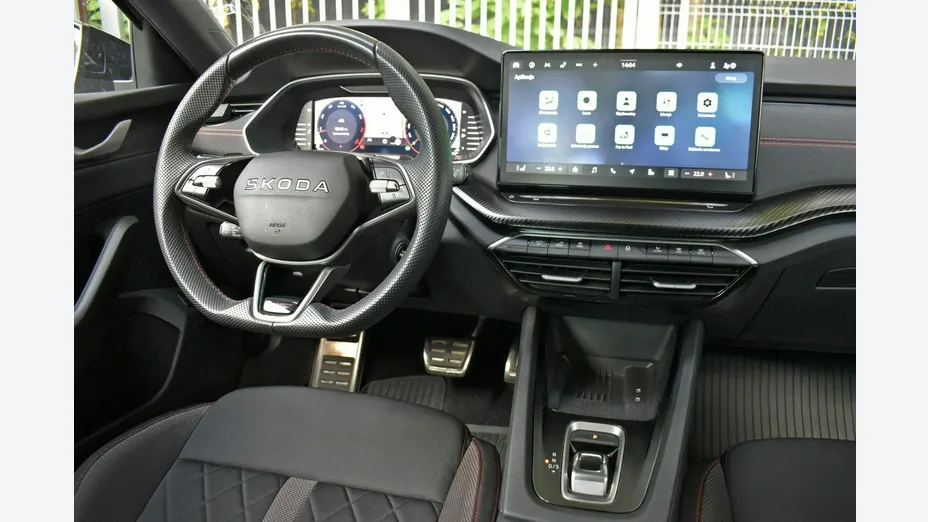 SKODA Octavia -
