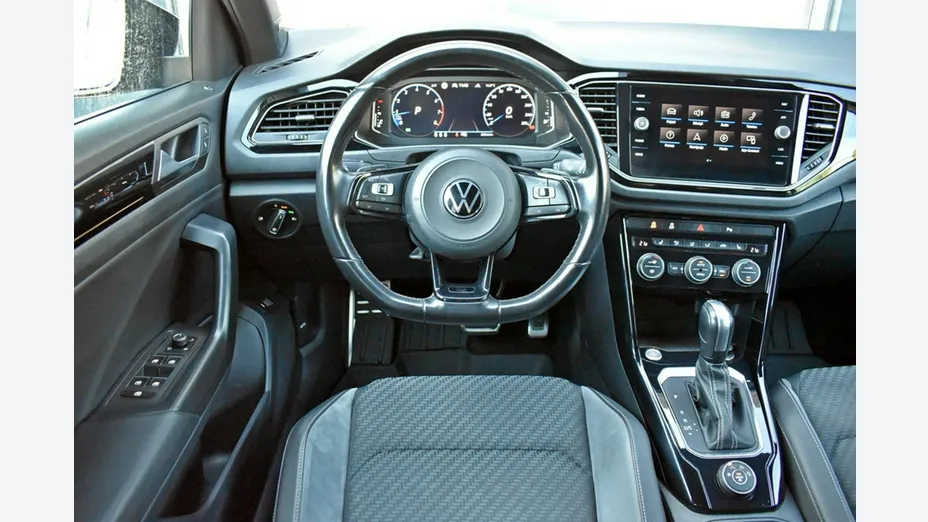 VOLKSWAGEN T-ROC -