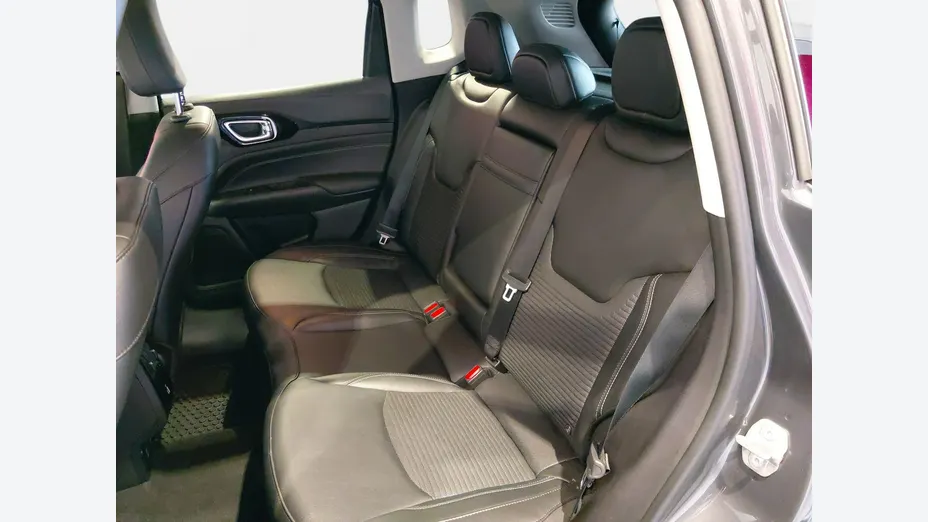 JEEP Compass -