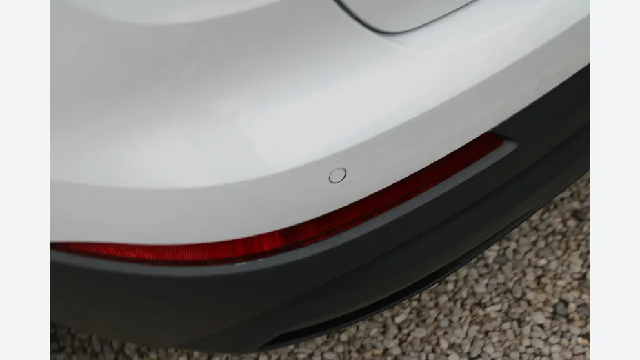 AUDI Q3 -