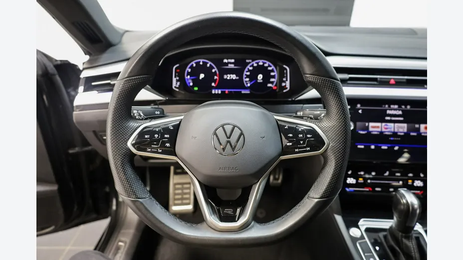 VOLKSWAGEN Arteon -