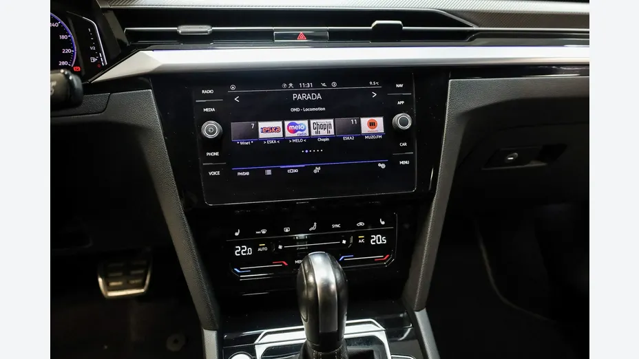 VOLKSWAGEN Arteon -