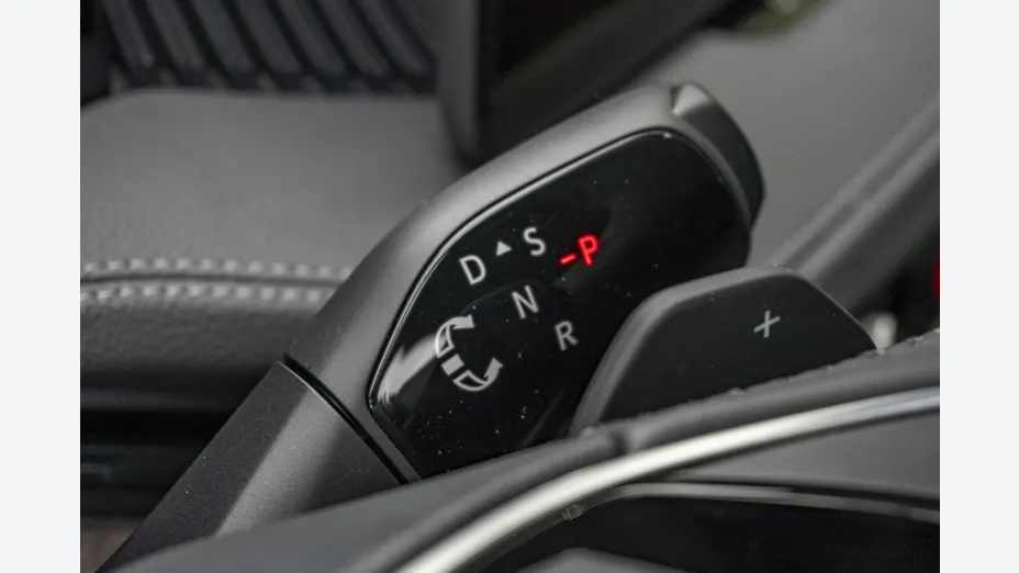 SKODA Superb -