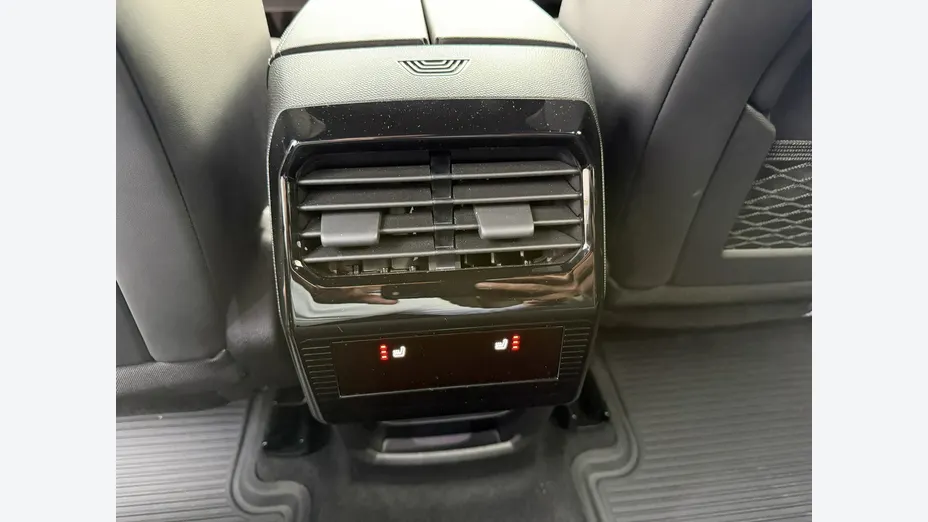 OPEL Grandland X -