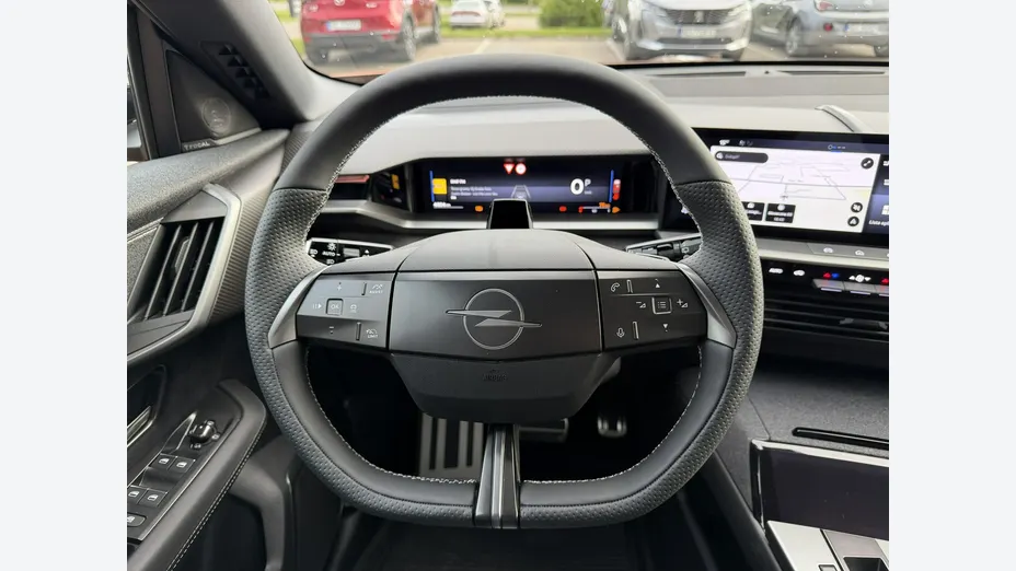 OPEL Grandland X -