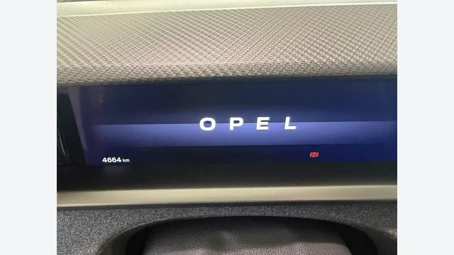 OPEL Grandland X -