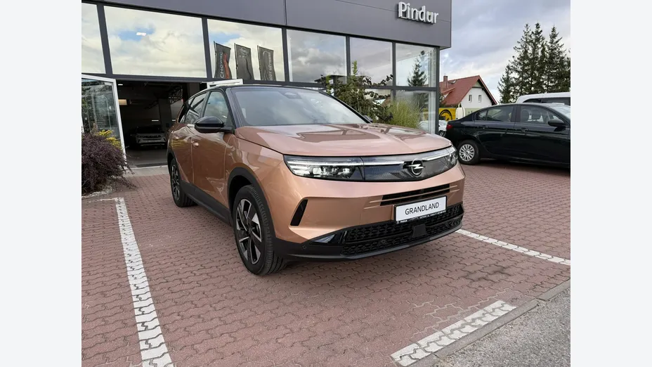 OPEL Grandland X -