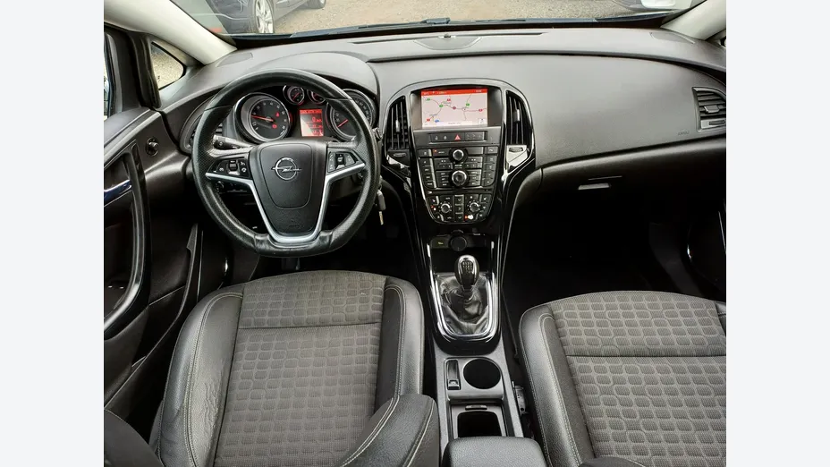 OPEL Astra -