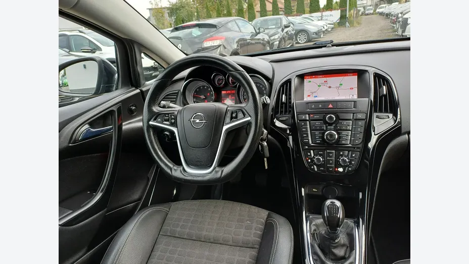 OPEL Astra -