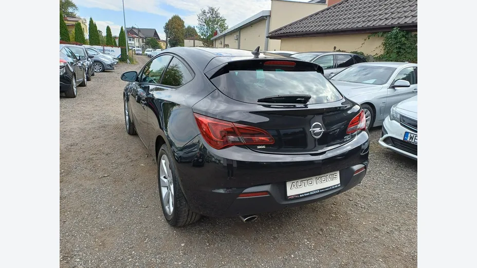 OPEL Astra -