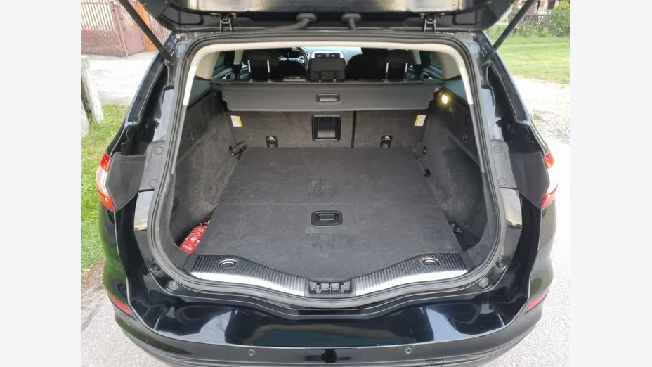 FORD Mondeo -