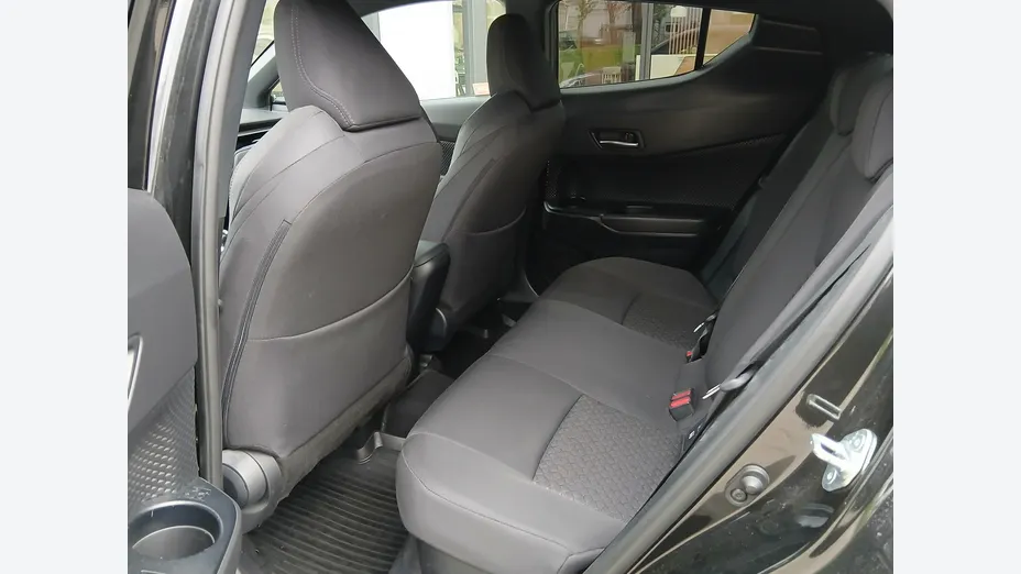 TOYOTA C-HR -