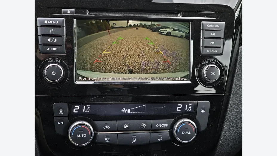 NISSAN Qashqai -