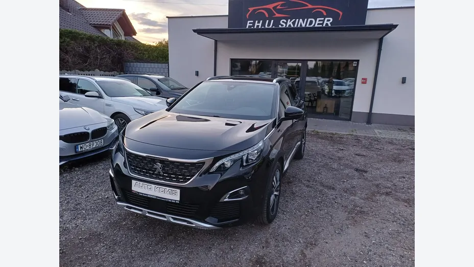 PEUGEOT 3008 -