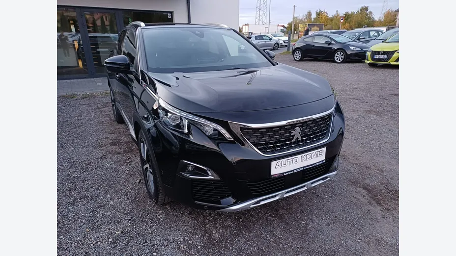 PEUGEOT 3008 -