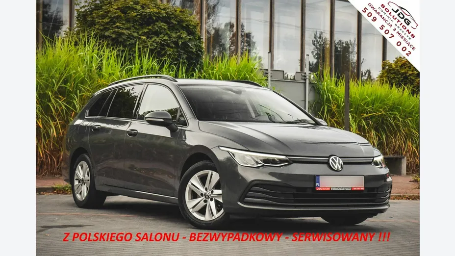 VOLKSWAGEN Golf -