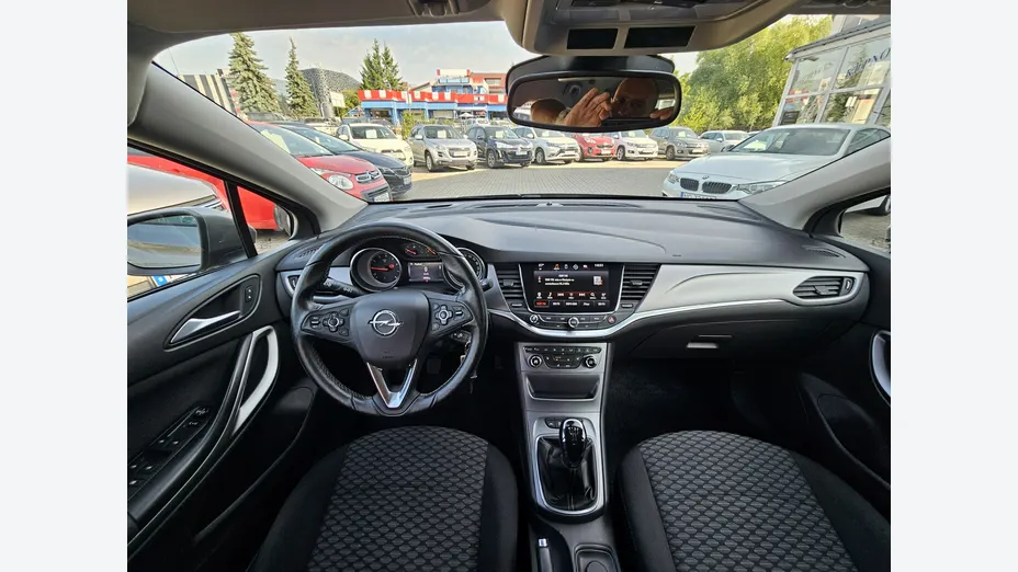 OPEL Astra -